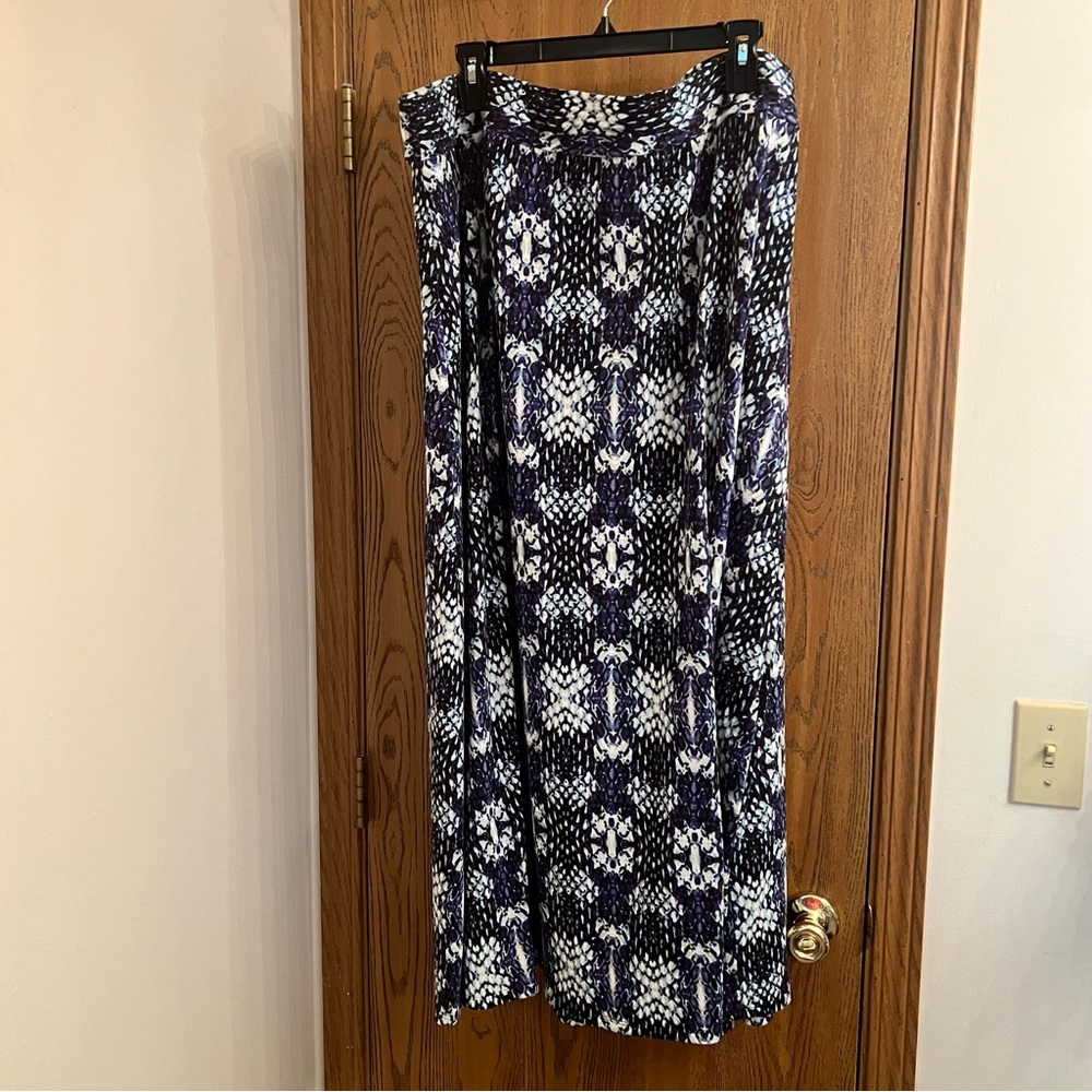 Roz & Ali Maxi Skirt - Blue & Black - 2x - New